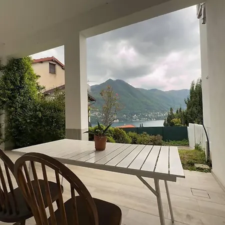 Luxury Apartment Luna Moltrasio Exterior foto